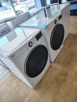$1618 LG ThinQ Front-Load Washer and Dryer Set