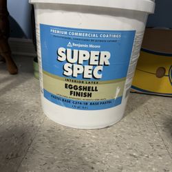 1 Gallon Of Benjamin Moore Super Spec Egg Shell Finish 