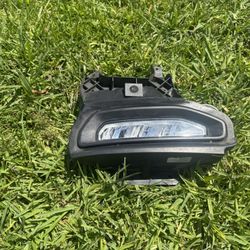 gmc sierra fog light 