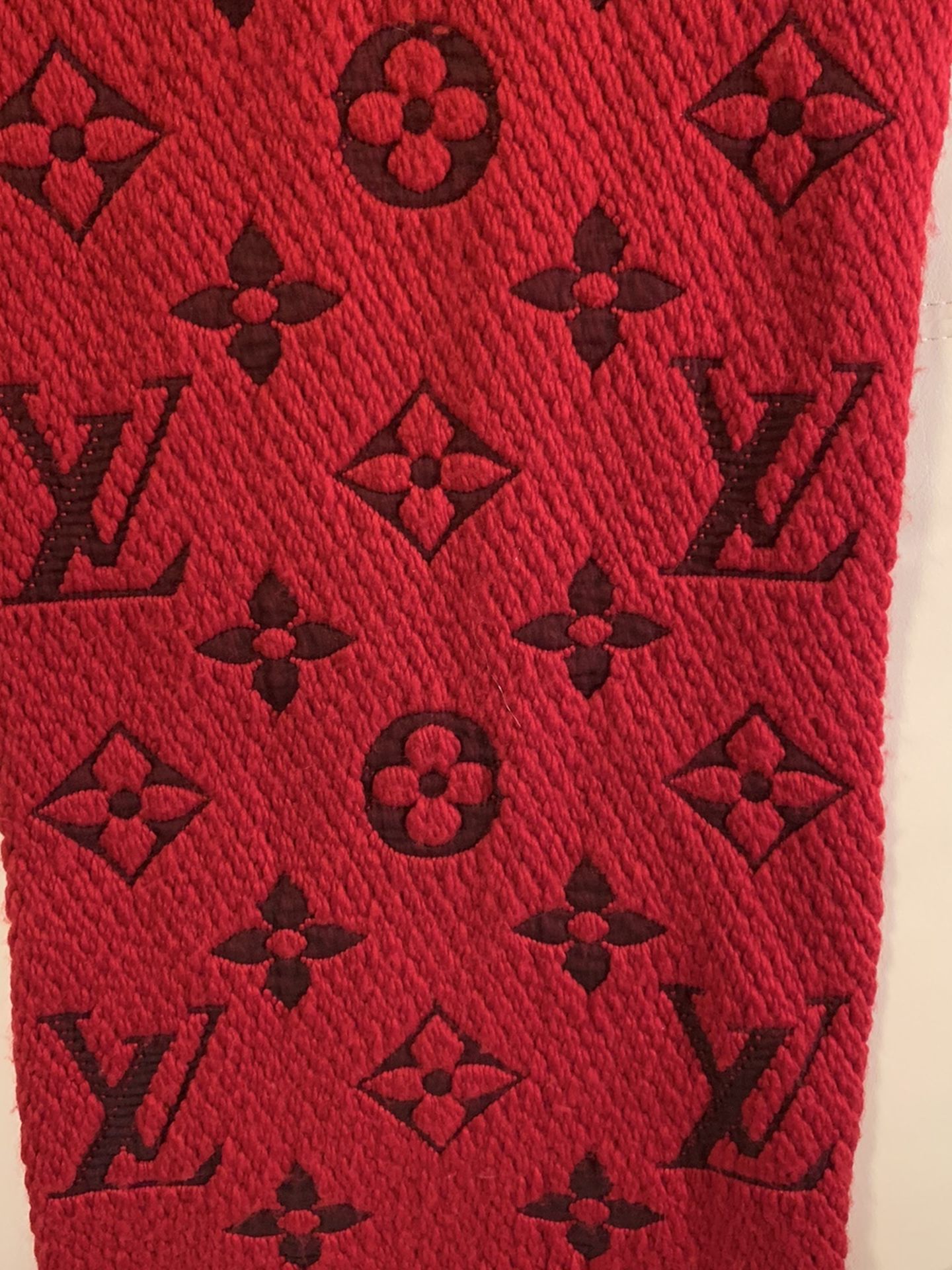 Louis Vuitton Scarf LOGOMANIA RED (wool)