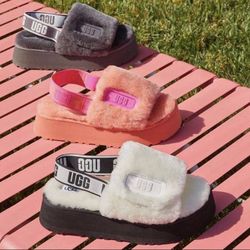 UGG Woman’s Fluff