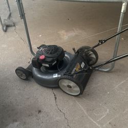 Lawnmower 