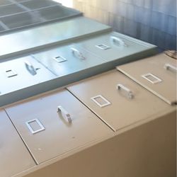 Industrial Metal Storage Cabinets – Lot of 5 | 5ft Tall Shop/Garage Organizers | Prosser WA