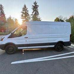 Ford Transit 250