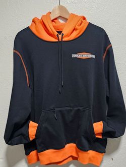 Harley Davidson Men's Kickstart Pullover Hoodie - Colorblock - Harley Black & Harley Orange - 96007-25VM
Pre-owned 
Like new
No rips holes or stains 
