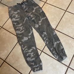 Mens Camo Joggers Size Medium 
