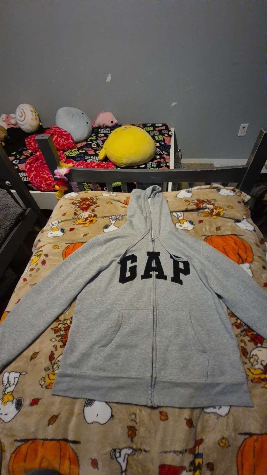 Grey Gap Zip Up Size M