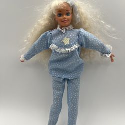 Vintage 1976 Bedtime Barbie Doll- Mattel. Soft Body