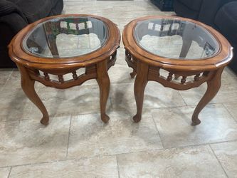 Pair of 2 Queen Anne tables