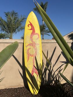 Minard Surfboard 🏄 7’11” + Curve 8’2 Bag