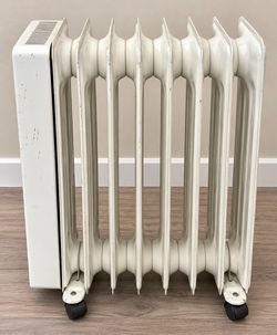 De’Longhi Oil-Filled Radiator Space Heater