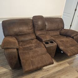 Love Seat Recliners With Console