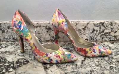 Stunning Chic a.n.a Colorful Abstract Floral Women's Heels Stiletto - Size 9.5