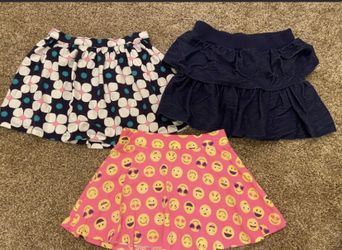 Girls 7-7/8 skirt lot