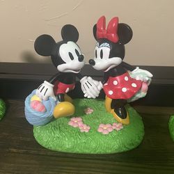 Mickey and Minnie Easter Decor