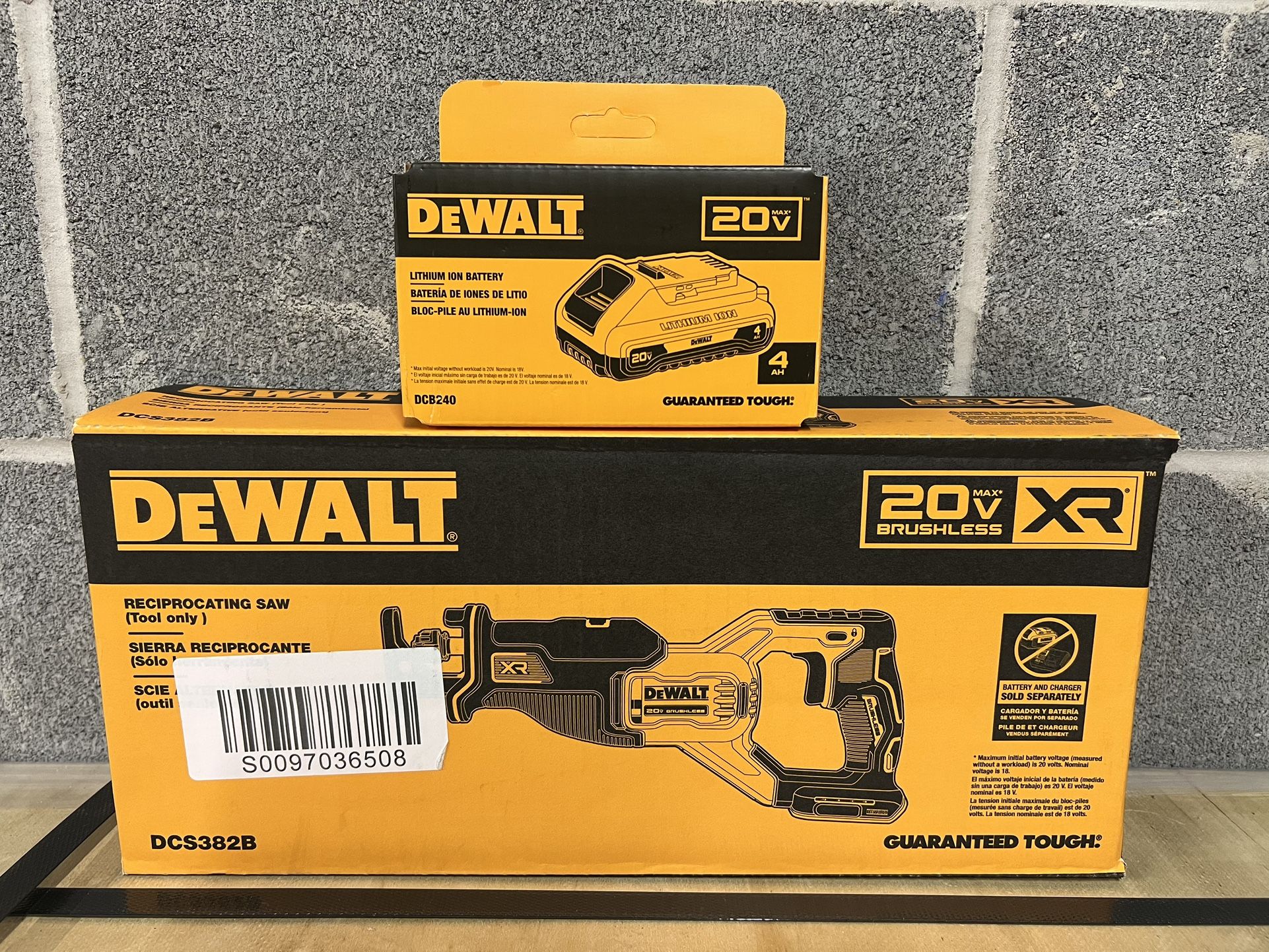 DEWALT 20-Volt MAX XR Cordless Brushless Reciprocating Saw & Battery - Model DSC382B