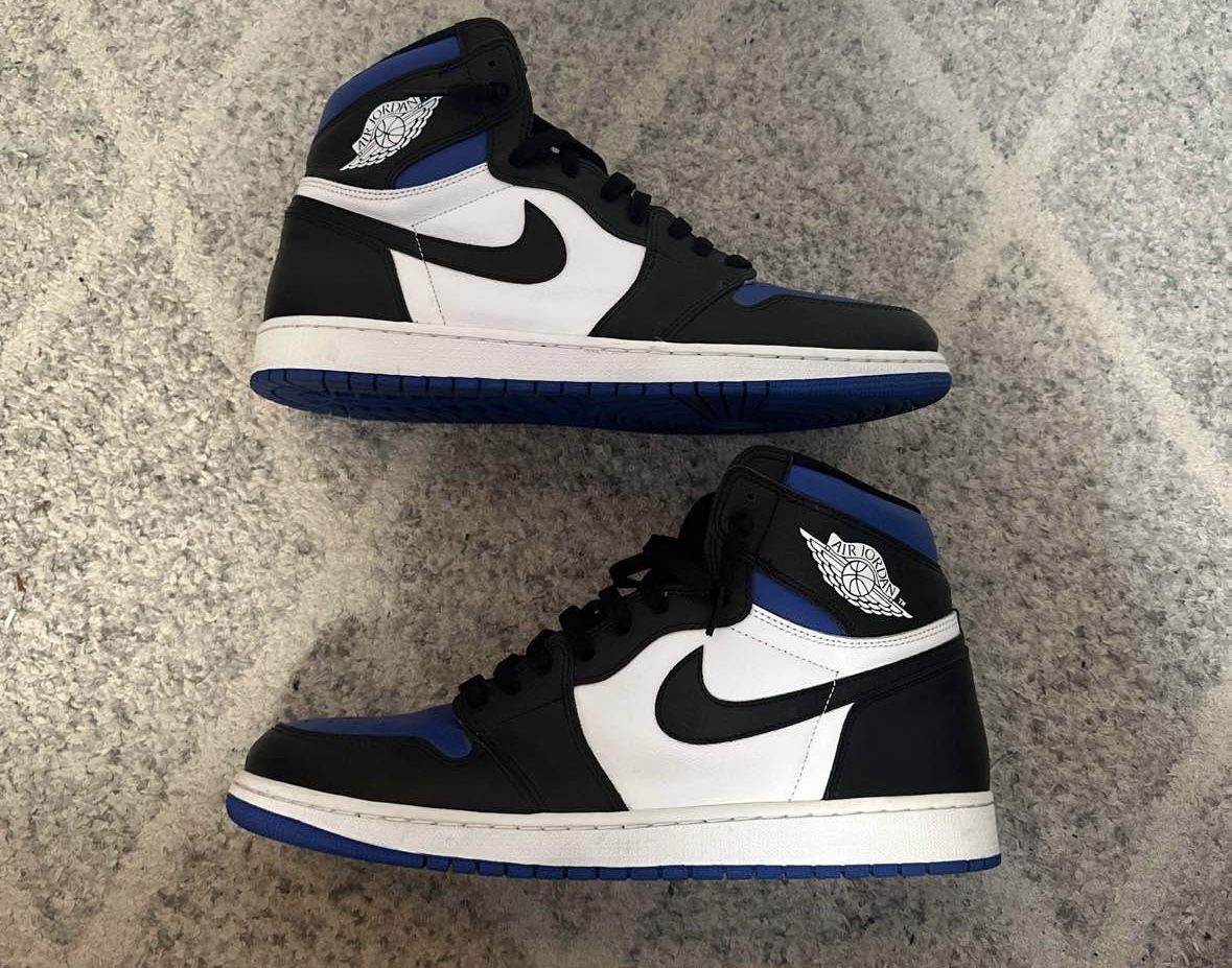 Jordan retro 1 high OG Royal Blue