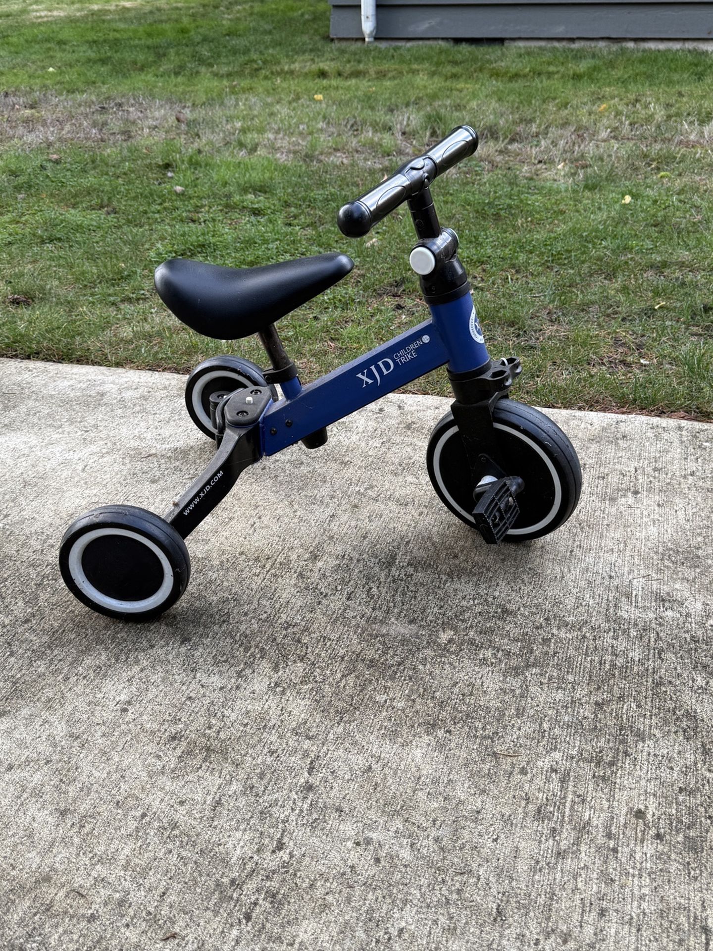 XJD Children’s Tricycle