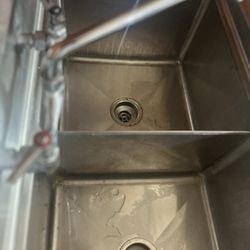 Tabco 2 Comp. Sink(295$)