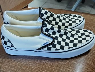 GORGEOUS NEW  CHECKERS Vans shoe's
BEAUTIFUL   UNISEX NEW  CHECKERS Vans shoe's
