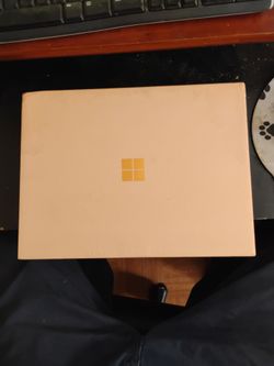 BRAND NEW / UN-BOOTED Microsoft Surface Pro 13" (12th Ed) – Snapdragon X2 Plus / 16GB / 512GB
