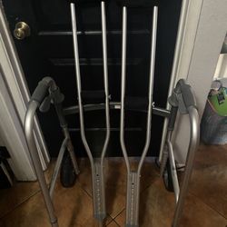 Walker & Crutches 
