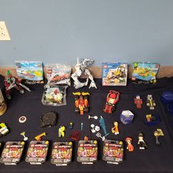 Lego Building Sets Bionicles Mini Figures Roblox New and Used Lot