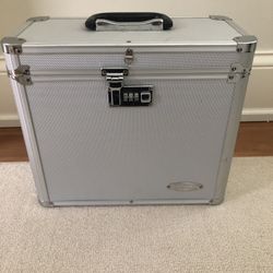 Metal Carrying Case With Handle And Pop-up Lock Mechanism