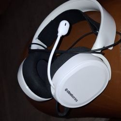Steelseries Arctis 3 