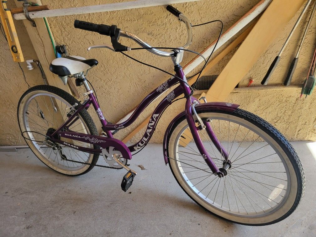 Lady 7 Speed Beach And