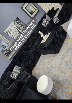 ✨️XL Sectional Sofas✨️ Furniture Queen Bedrooms, Dining Avail