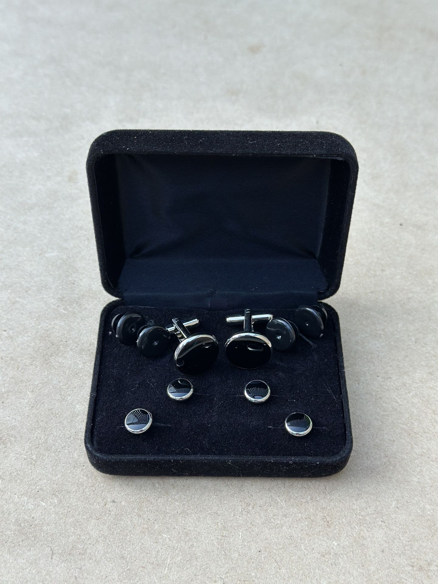 Men’s Cufflinks and Studs Set – Classic Black Onyx Look