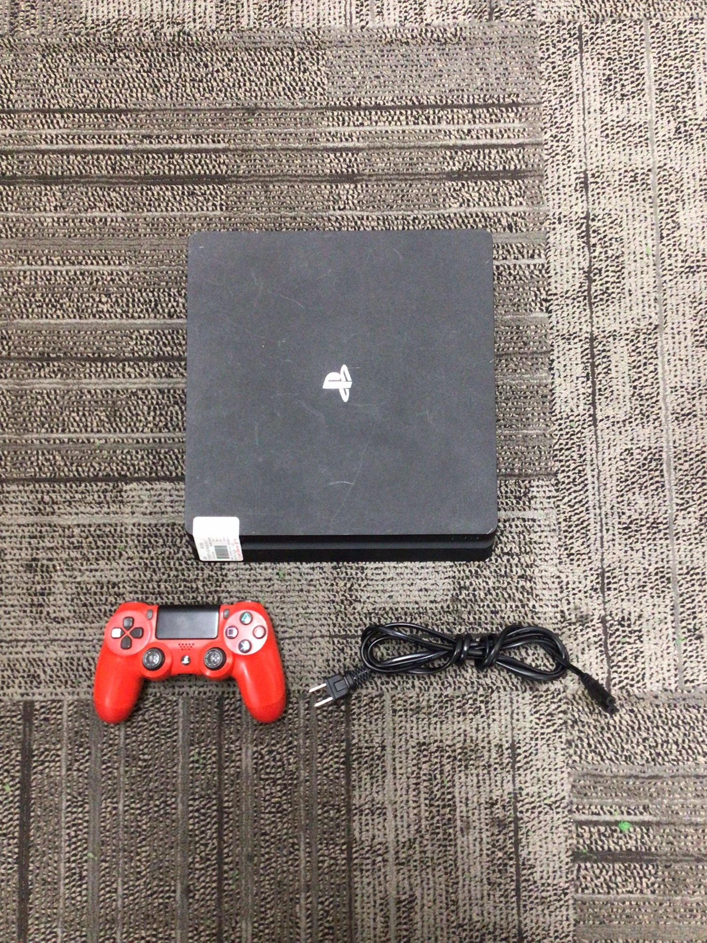 PlayStation 4 Slim 1TB