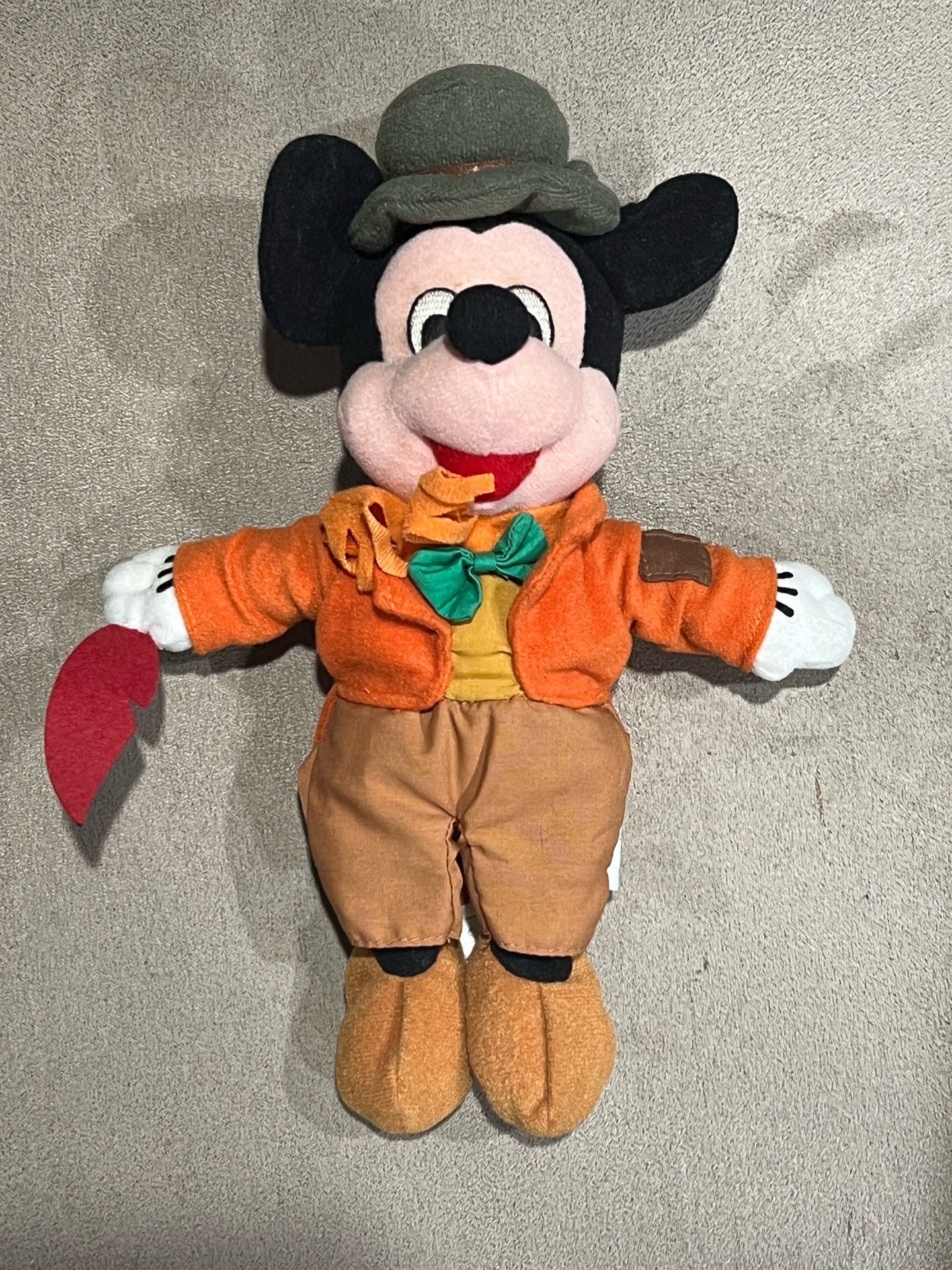 Walt Disney Store Bob Cratchit Mickey Mouse Beanie Plush Toy