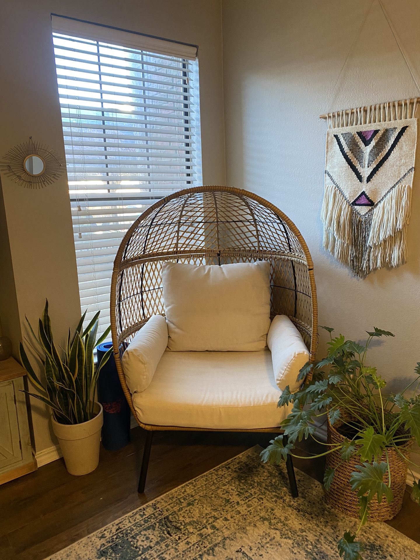 Rattan Egg Chair With Cushions 