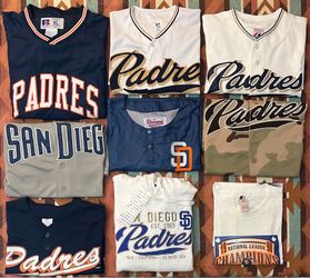 🔥VTG Sportswear at Kobey’s Swap Meet🔥 🔥Ropa Vintage Deportiva en Kobey’s Swap    —-Meet🔥