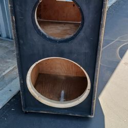Base cabinet