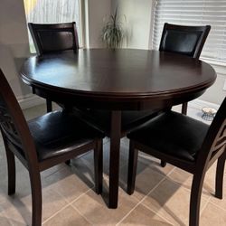 Round Dining Table