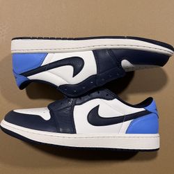 Jordan 1 low retro Obsidian UNC