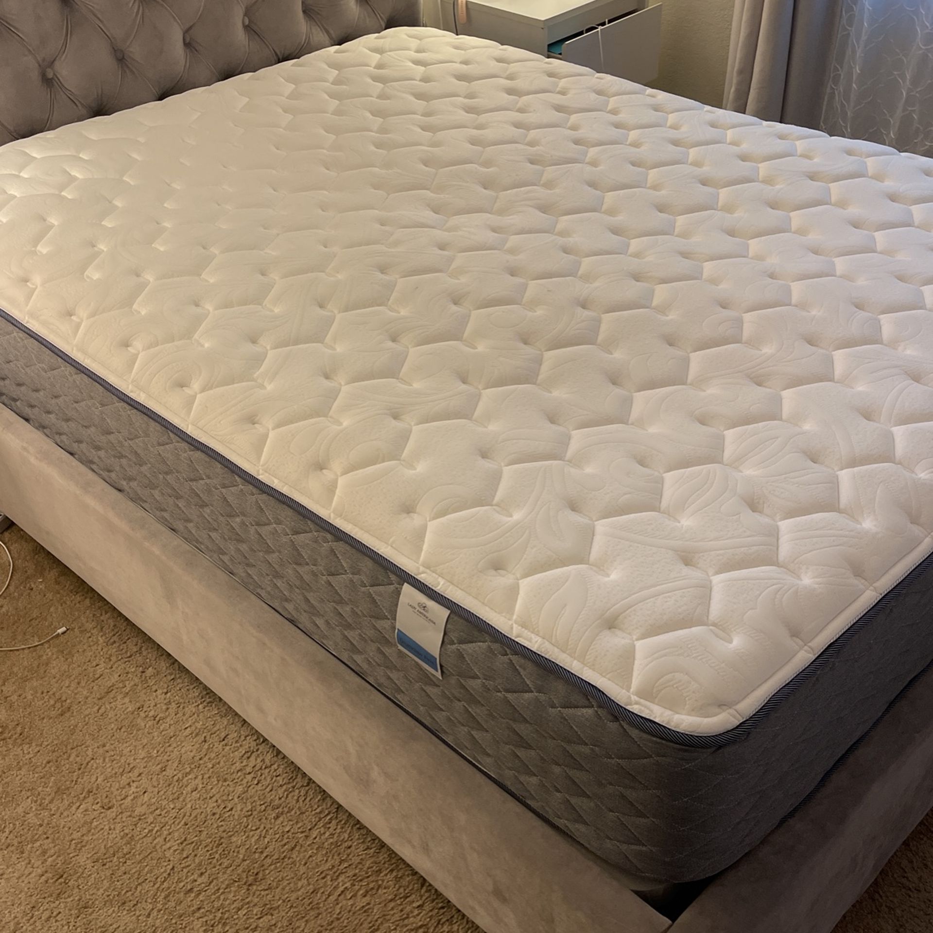 Queen Size Mattress