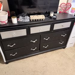 7 drawer dresser