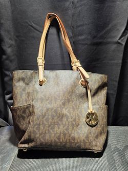 Michael Kors Tote.