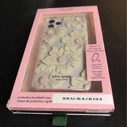 kate spade new york - Protective Hard Shell Case for Apple® iPhone® 11 Pro Max - Cream With Stones/Hollyhock Floral Clear