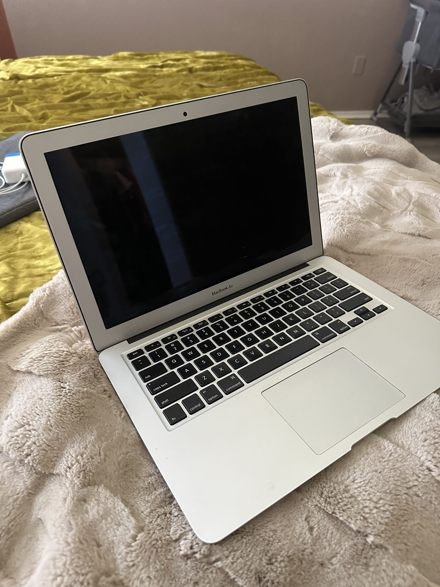 MacBook Air 13 Inch