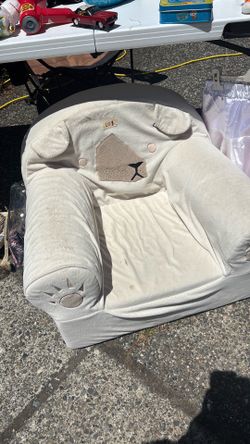 Pottery barn kids chair