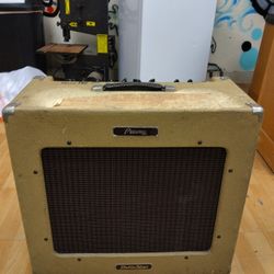 Pevy Delta Blues Tubed Guitar Amplifier 