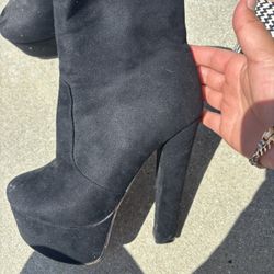 Block heel Size 7 