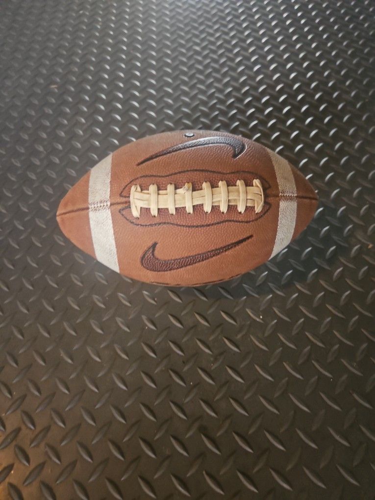 Nike Football Official Size