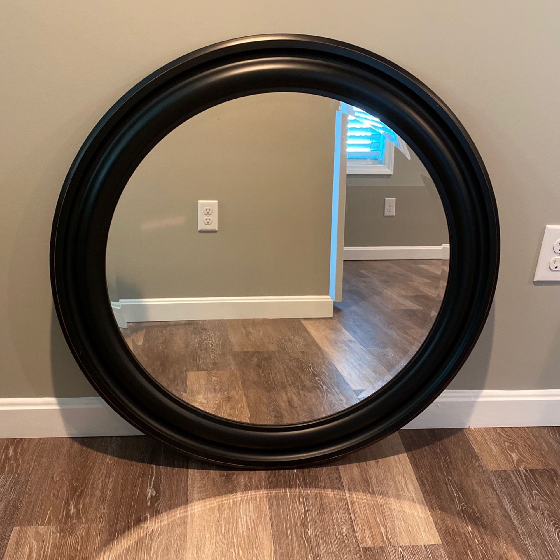 33inch diameter mirror
