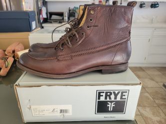 Frye Phillip Work Boot 87901 Mens Brown Leather Lace Up Casual Dress Boots

Mens Size 11 Dark Brown color 